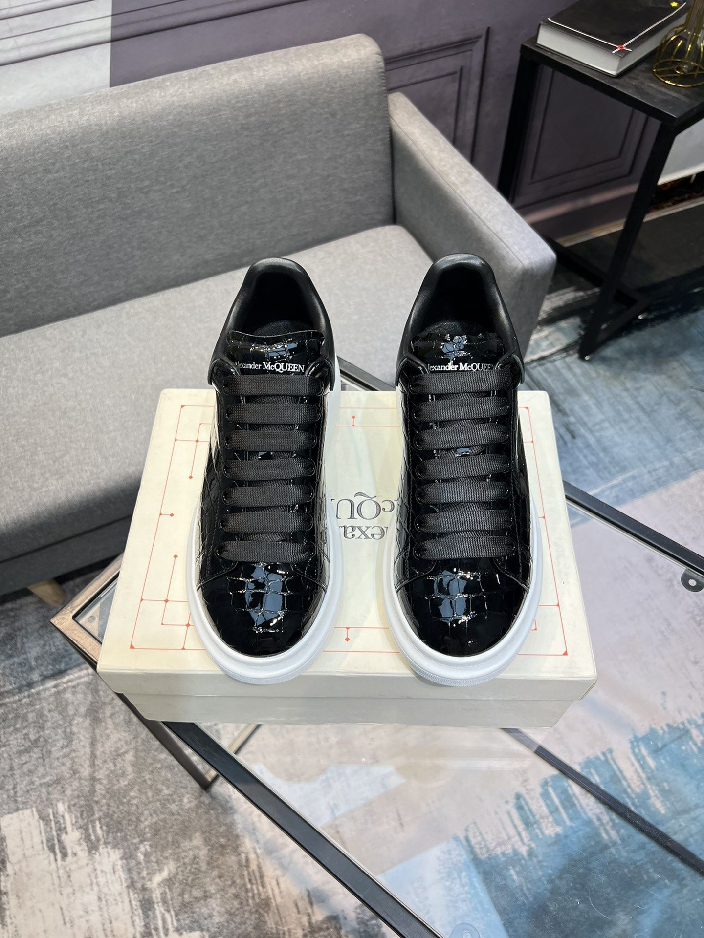 Alexander Mcqueen Low Shoes